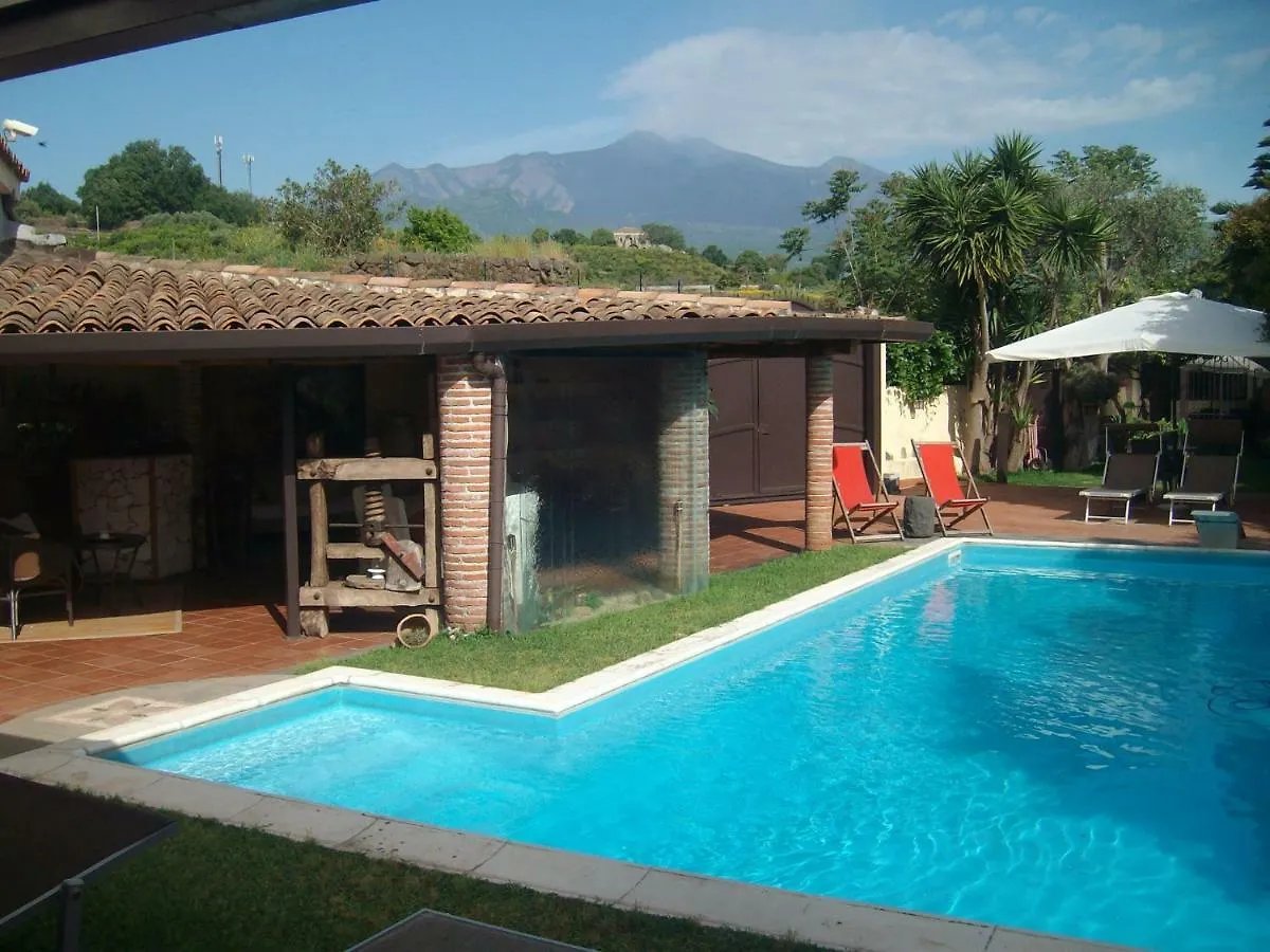 Holiday home Villa Singola -Sole-Luna-Casavilladusoleil Acireale