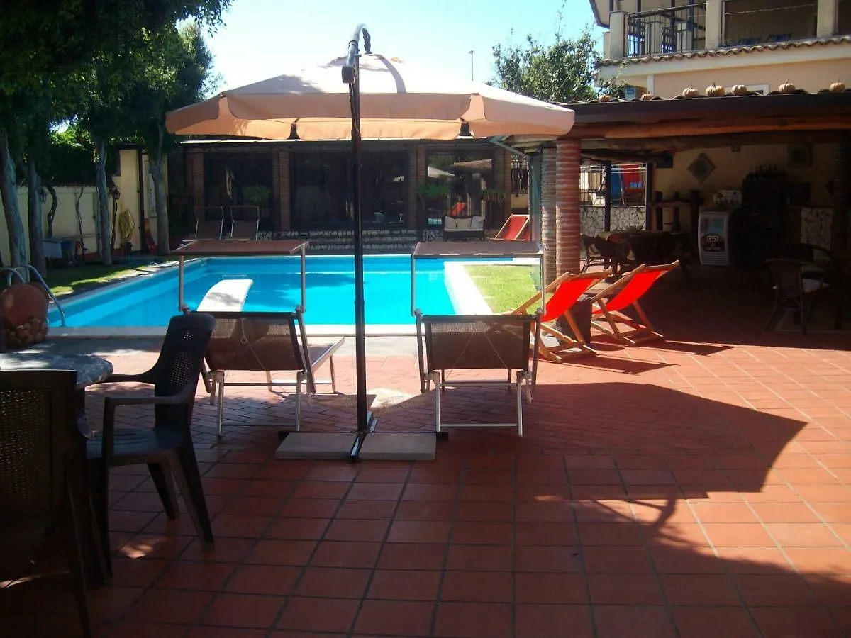 Villa Singola -Sole-Luna-Casavilladusoleil Acireale