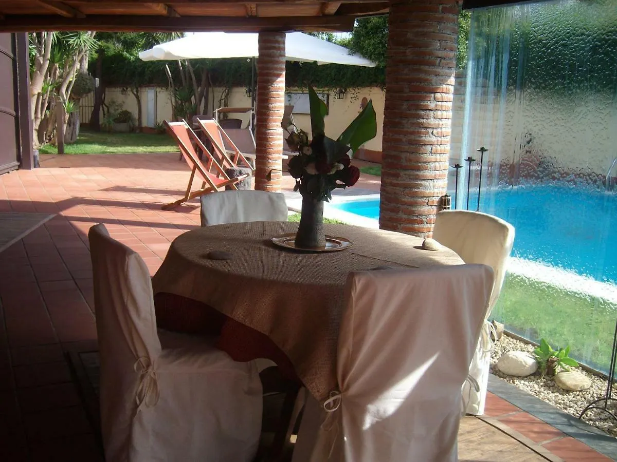 Villa Singola -Sole-Luna-Casavilladusoleil Acireale Italy