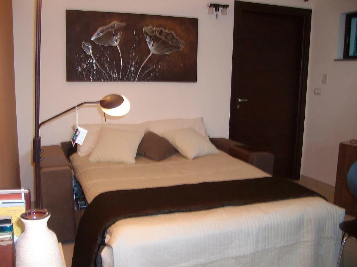 Holiday home Villa Singola -Sole-Luna-Casavilladusoleil Acireale