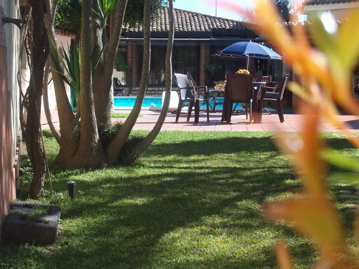 Villa Singola -Sole-Luna-Casavilladusoleil Acireale 0*,  Italy