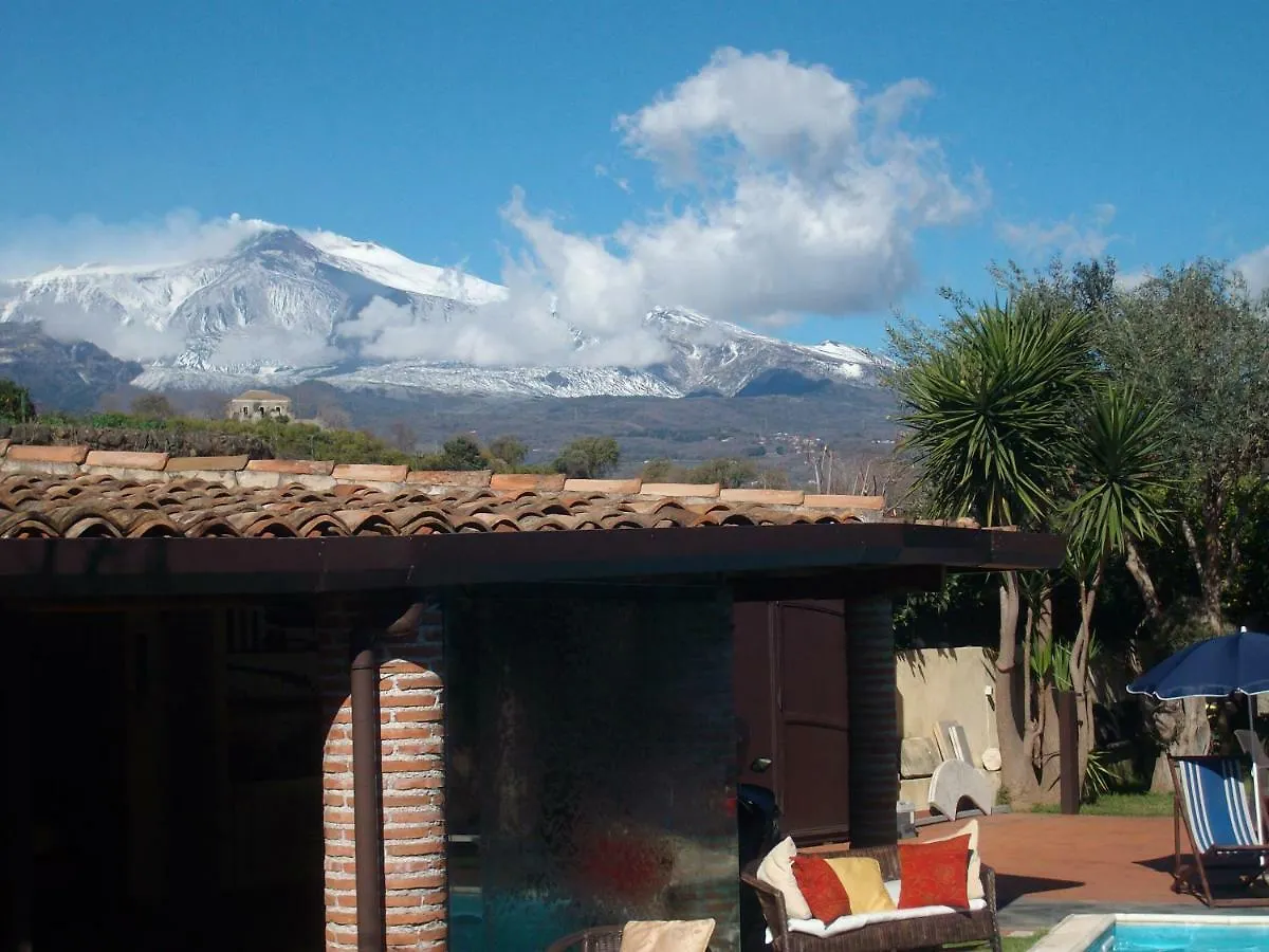 Holiday home Villa Singola -Sole-Luna-Casavilladusoleil Acireale Italy