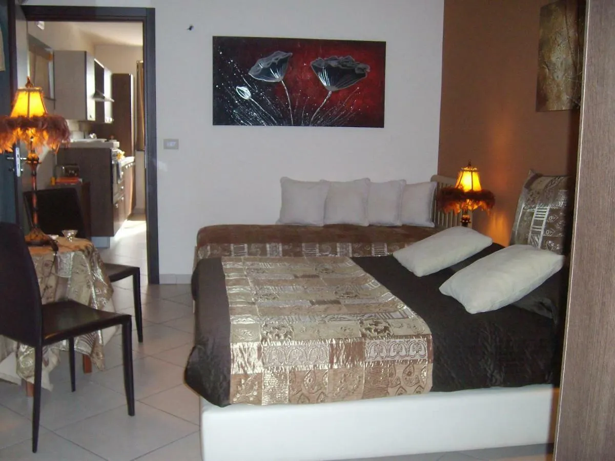 Villa Singola -Sole-Luna-Casavilladusoleil Acireale Holiday home